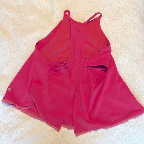 Lululemon free spirit halter workout tank with built in bra and open back tie - Picture 7 of 7